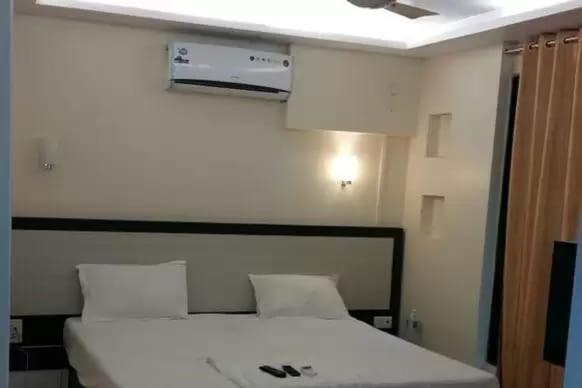 Hotel Aishwarya Residency Navi Mumbai Ngoại thất bức ảnh